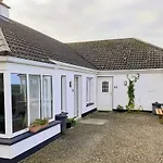 Doonbeg Holiday Cottages Semesterbostad *