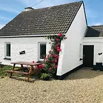Doonbeg Holiday Cottages *