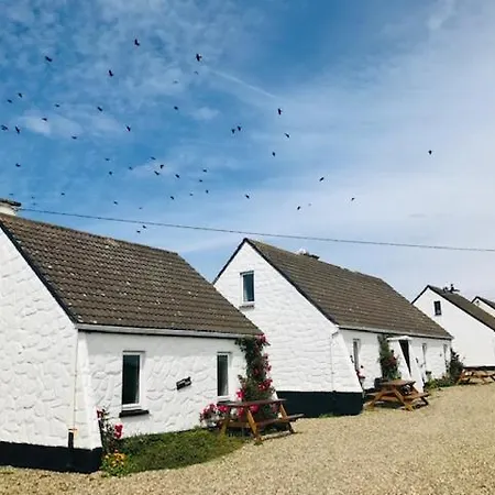 Doonbeg Holiday Cottages * 둔백