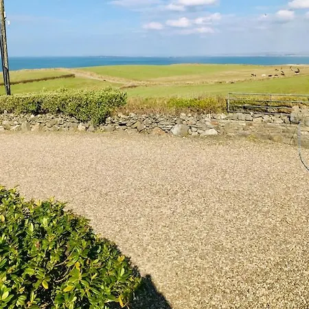 Doonbeg Holiday Cottages *