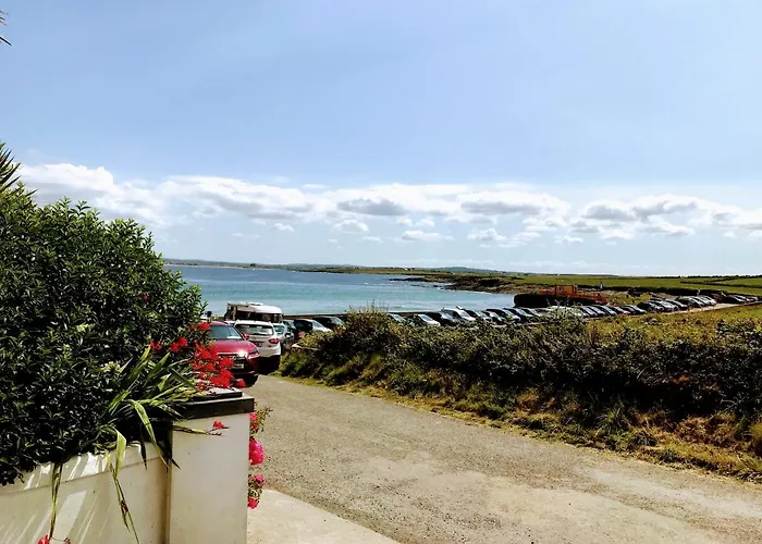 بيت للعطل Doonbeg Holiday Cottages دونبيغ