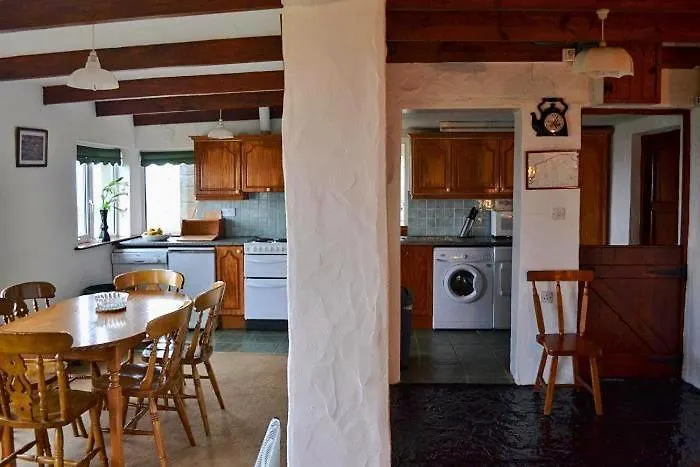 Doonbeg Holiday Cottages دونبيغ
