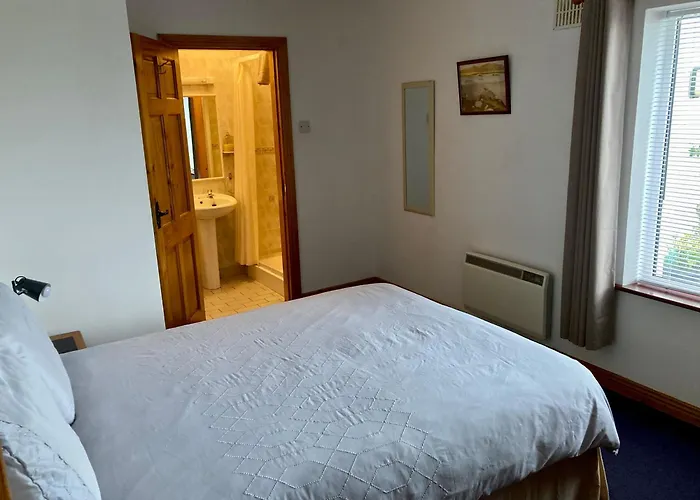Doonbeg Holiday Cottages بيت للعطل *